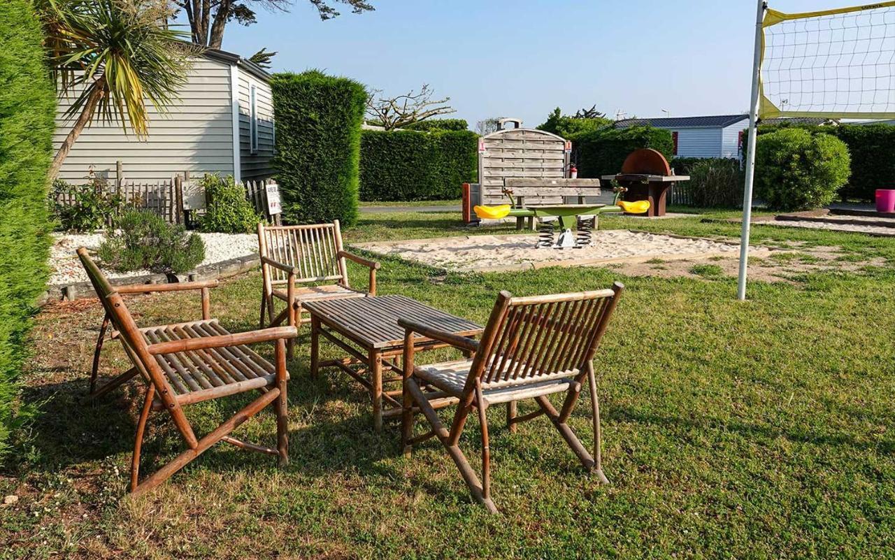 Camping Les Perouses Hotel Saint-Clément-des-Baleines Buitenkant foto